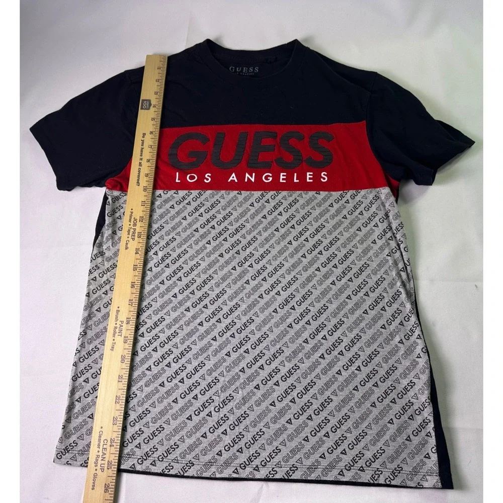 Guess Los Angeles Colorblock Monogram T-Shirt Red Black Grey Logo Men's‎ Small - Picture 7 of 7